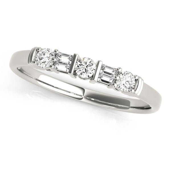 0.20CTW 14K  Gold Bar Set Baguette and Round Brilliant Cut Diamond Band Design