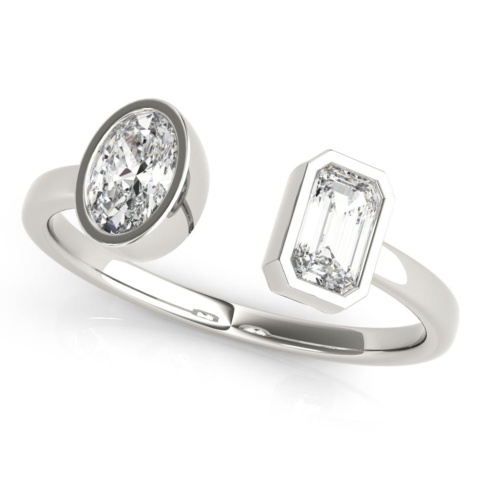 0.65CT Oval & Emerald Fashion Ring
