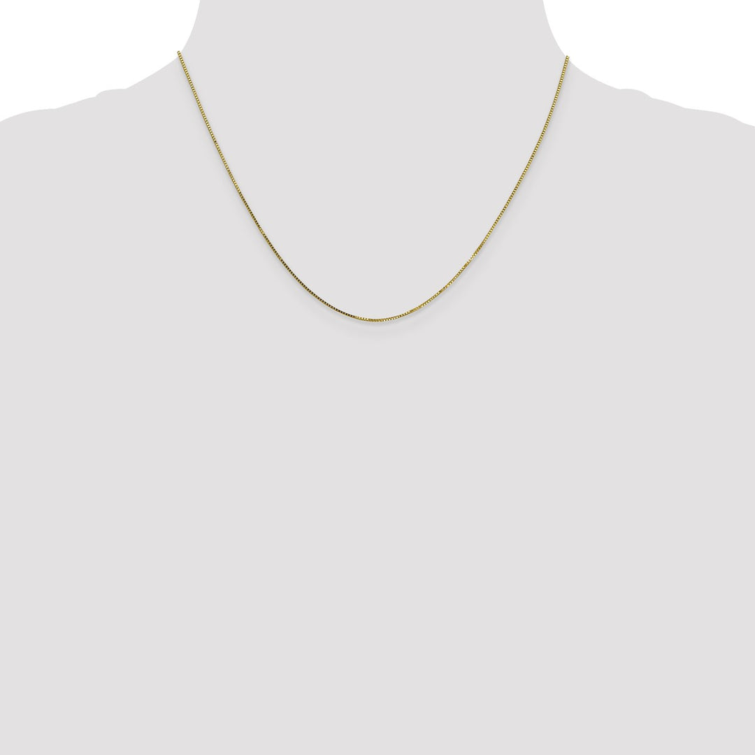 Gold 0.7mm Box Chain, 18