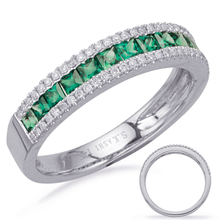 0.77 ctw. MODERN GOLD EMERALD & DIAMOND RING