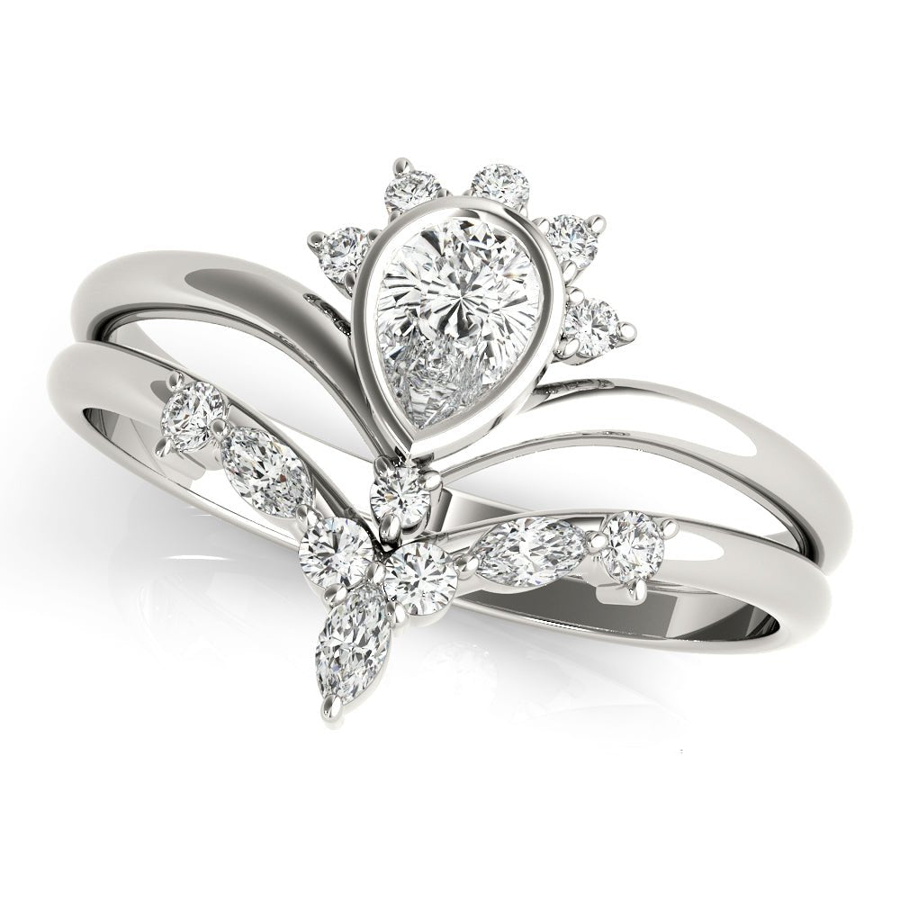 Chevron With Pear Shape Center Ring