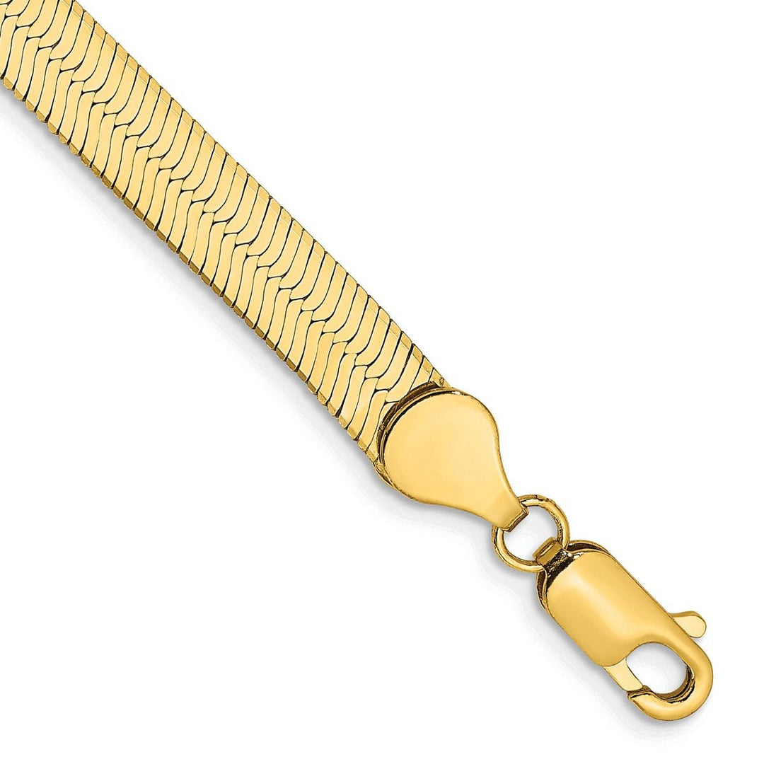 Gold 5.5mm Herringbone Chain, 7"