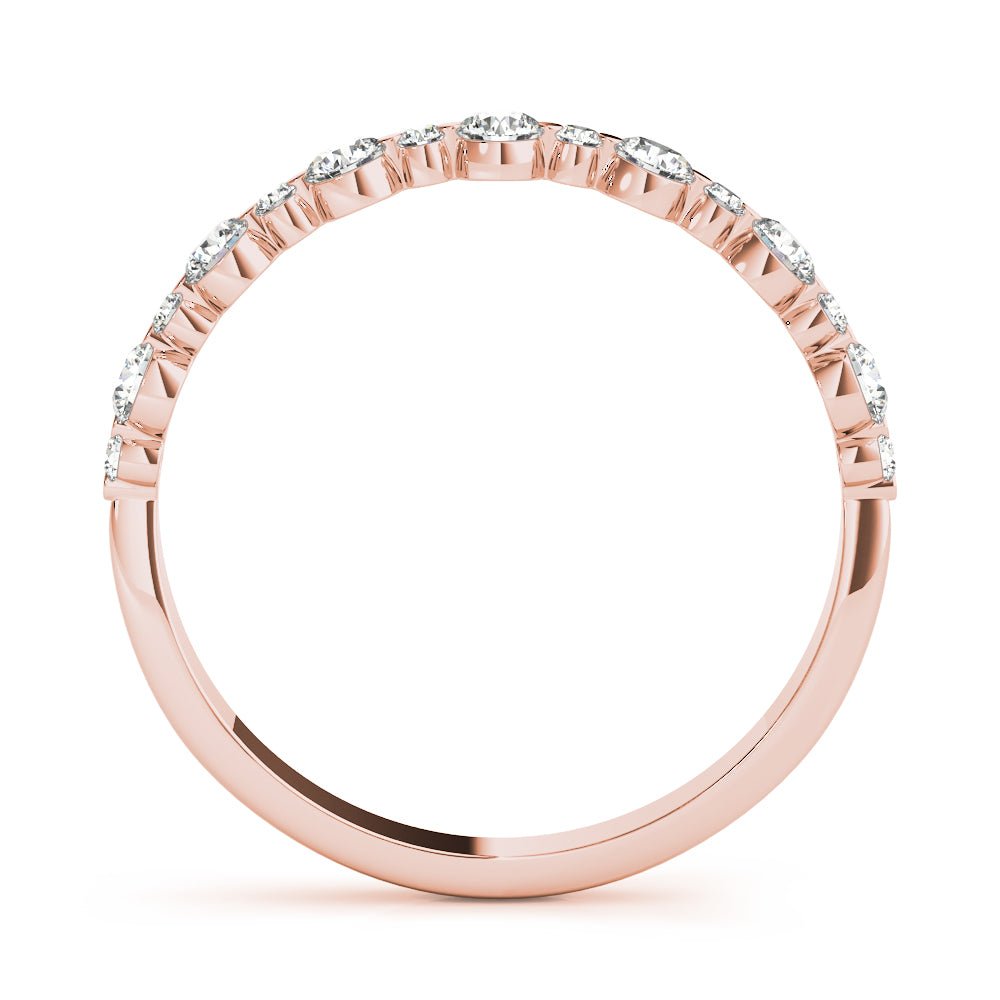 Single Shared Prong Wedding Band, Alternating Size - Wedding Band - Design Jewellers Edmonton